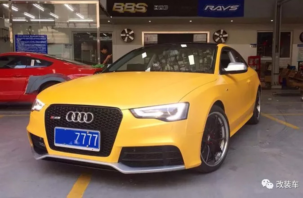 Audi 也能玩视觉系 ，又黄又宽的 Audi A5 大王！