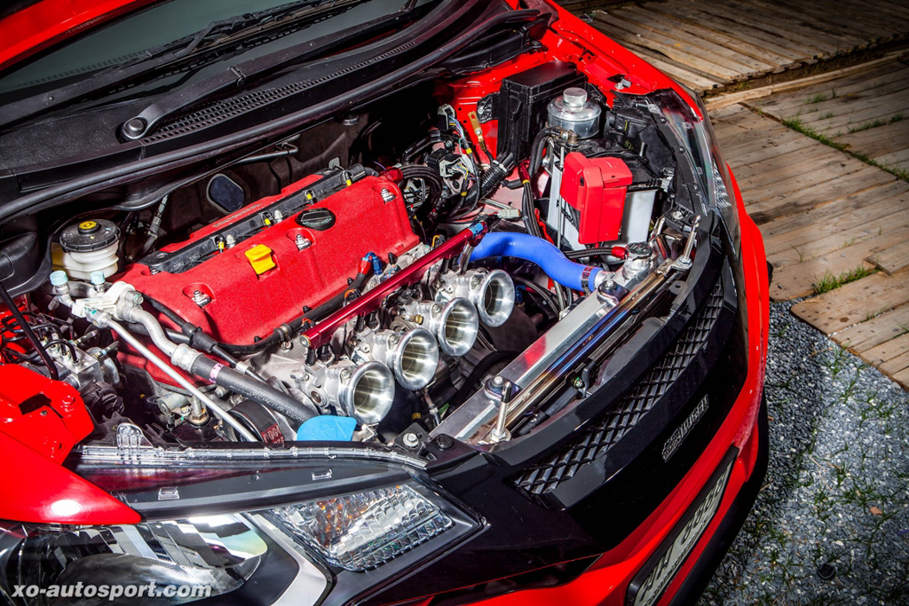 最强 NA Honda Jazz ，337 hp K24A 扩缸红头引擎上身！