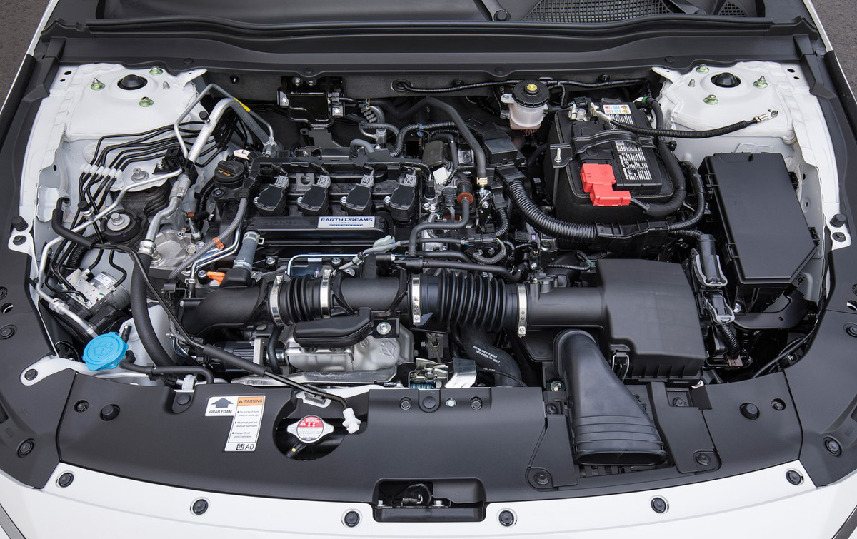 新旧比一比！2018 Honda Accord 进步在哪里？