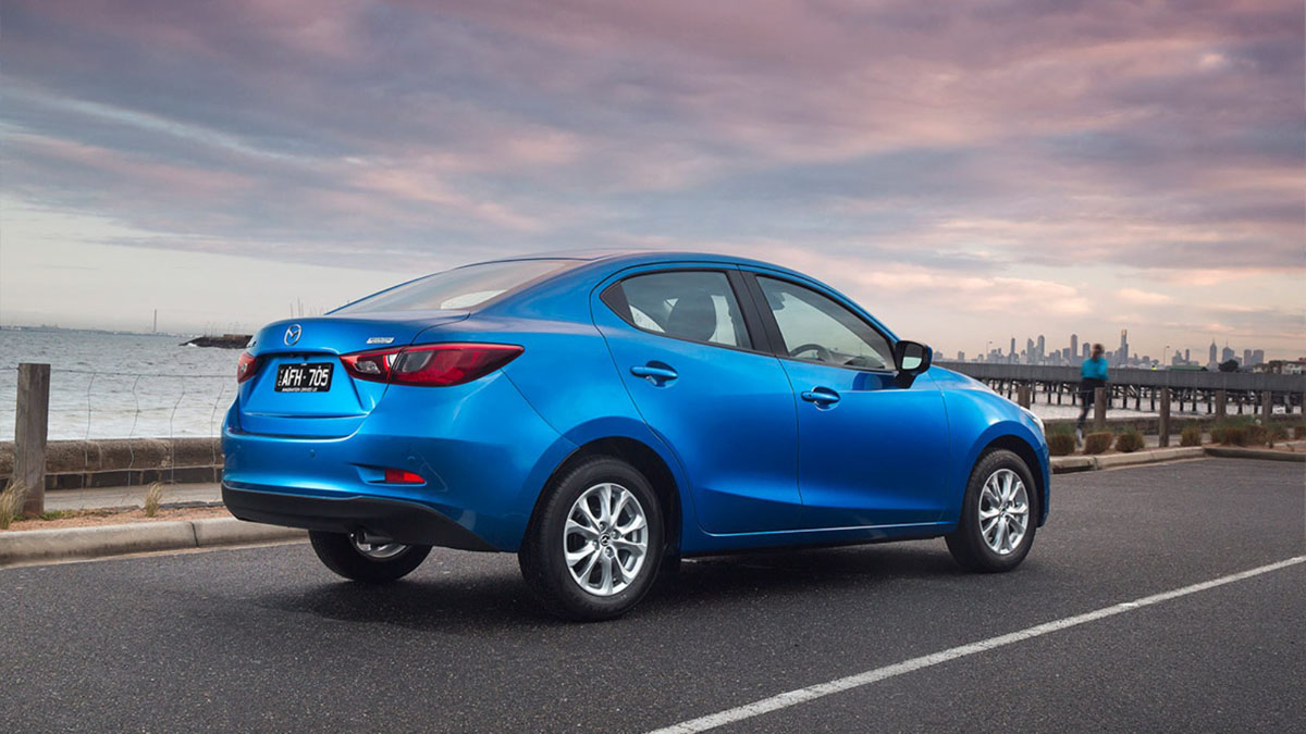 大马市场超值新车： 2018 Mazda2 Mid Spec