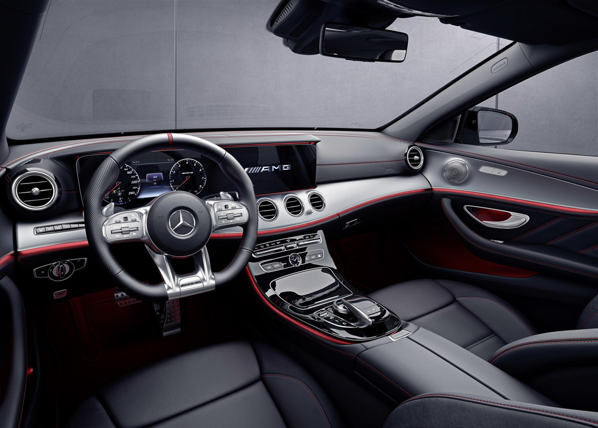 Mercedes-AMG E 53 Sedan 发布，429 hp 的直列六缸房跑！
