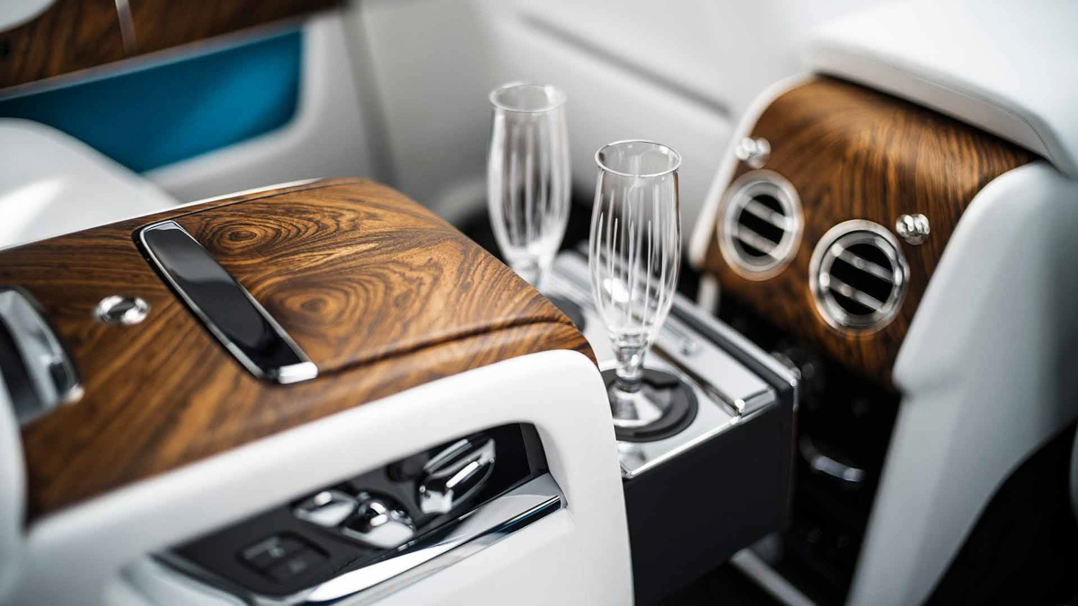 最奢华 SUV ！ Rolls Royce Cullinan 正式发表！