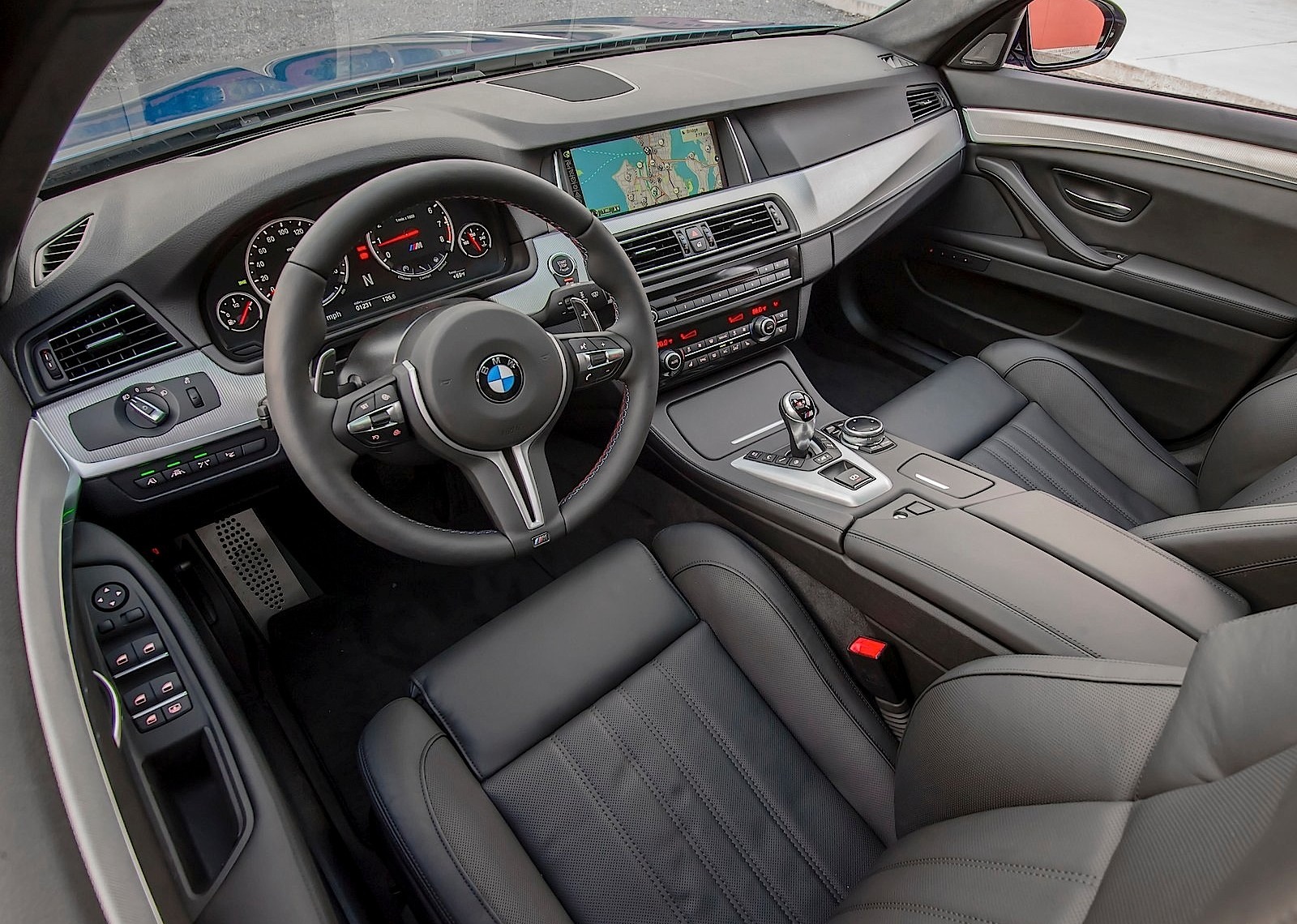 最超值二手车推荐： BMW 528i F10 - automachi.com