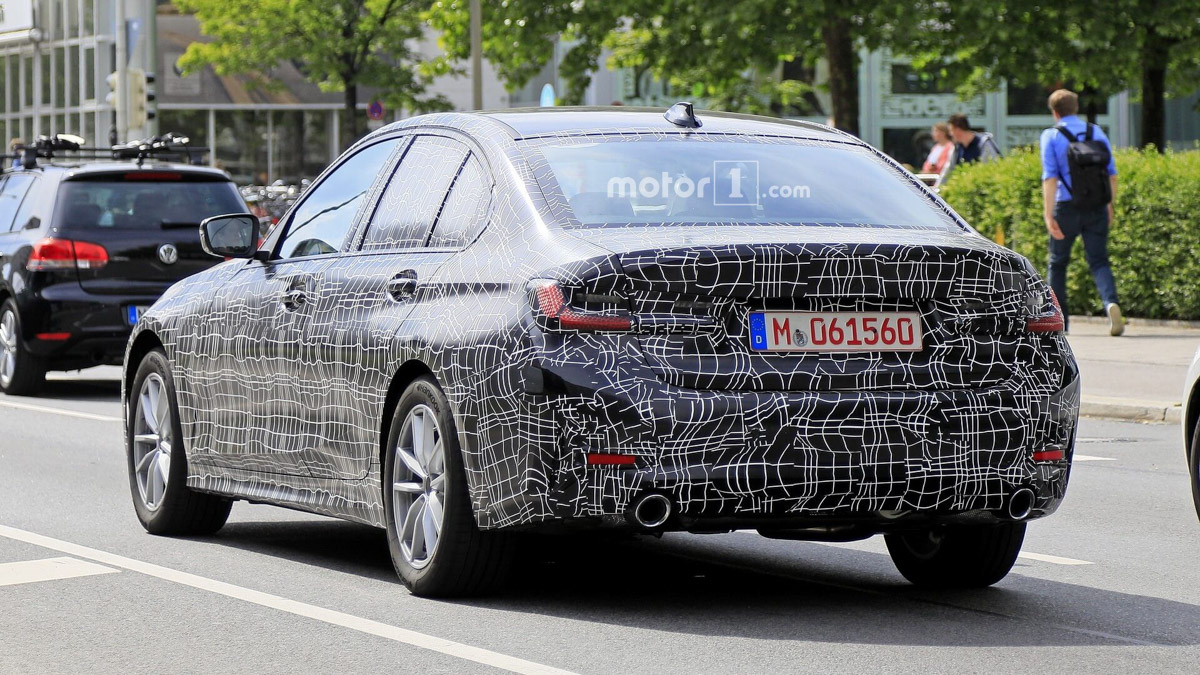 再见传统手刹， BMW 3 Series G20 外形长这样！