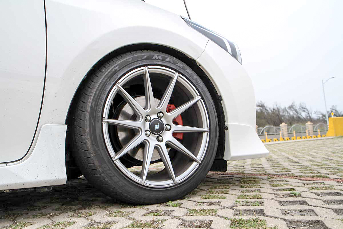 自挂涡轮 Toyota Corolla Altis ，最大马力 190 hp ！