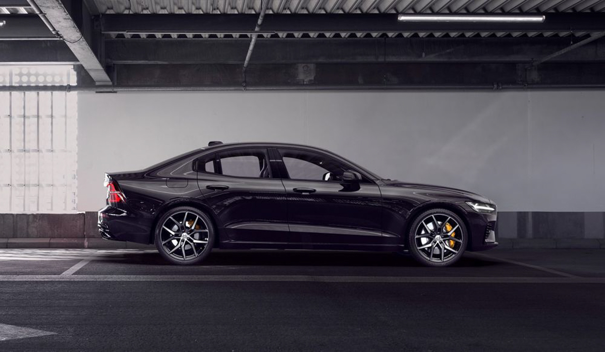 Volvo S60 T8 Polestar Engineeered ，北极星性能轿跑！