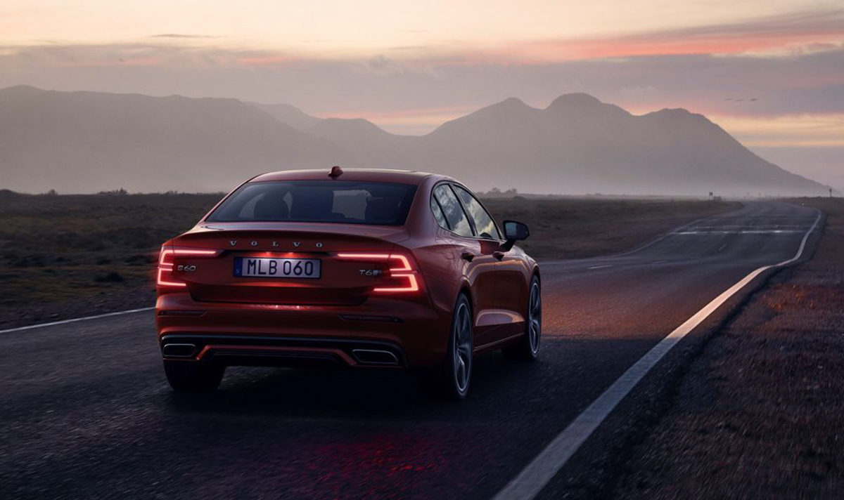 Volvo S60 T8 Polestar Engineeered ，北极星性能轿跑！