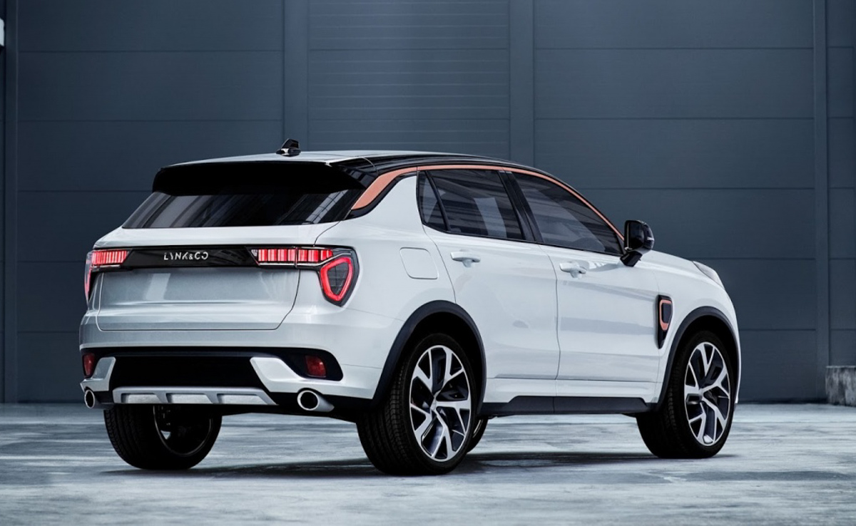Lynk & Co 01 在 C-NCAP 碰撞测试荣获5星+成绩!