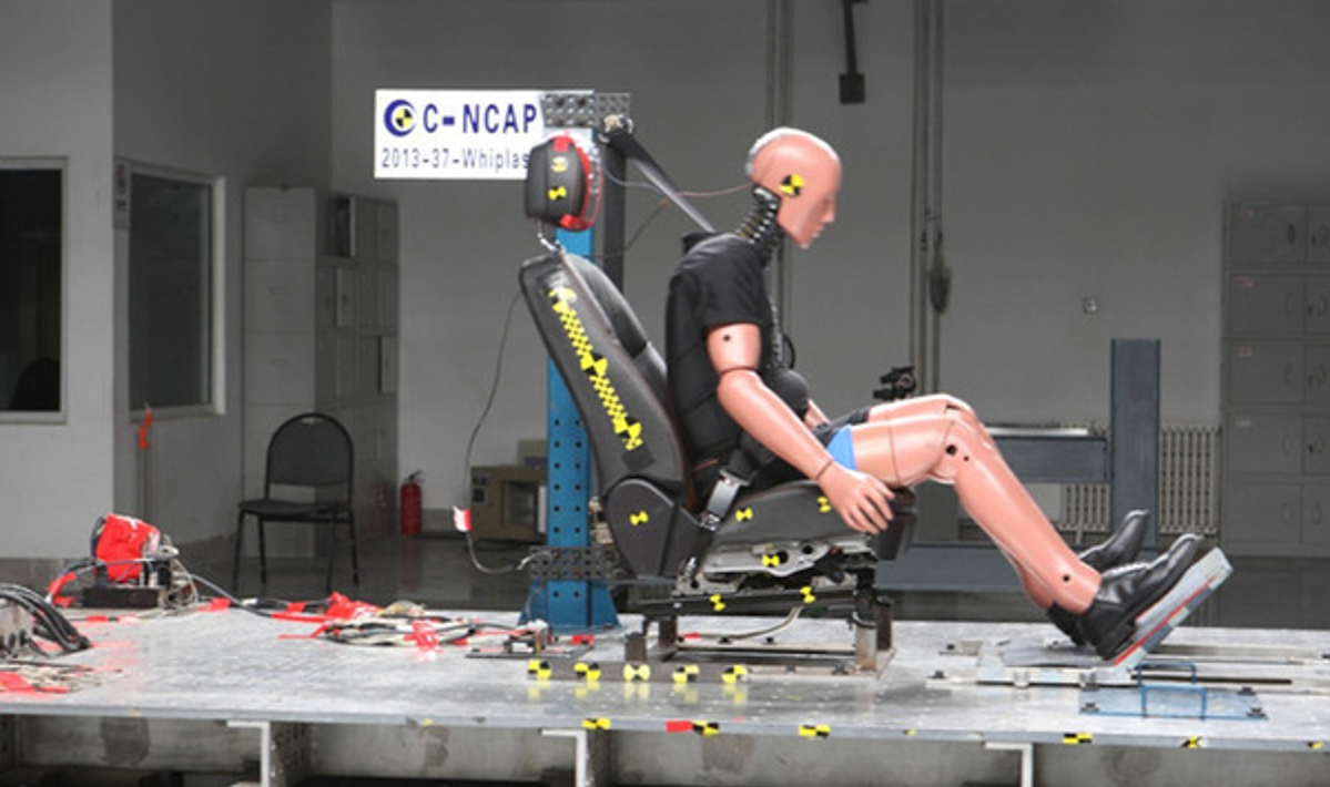 为什么如今的 Car Seat 不再采用柔软的设计？