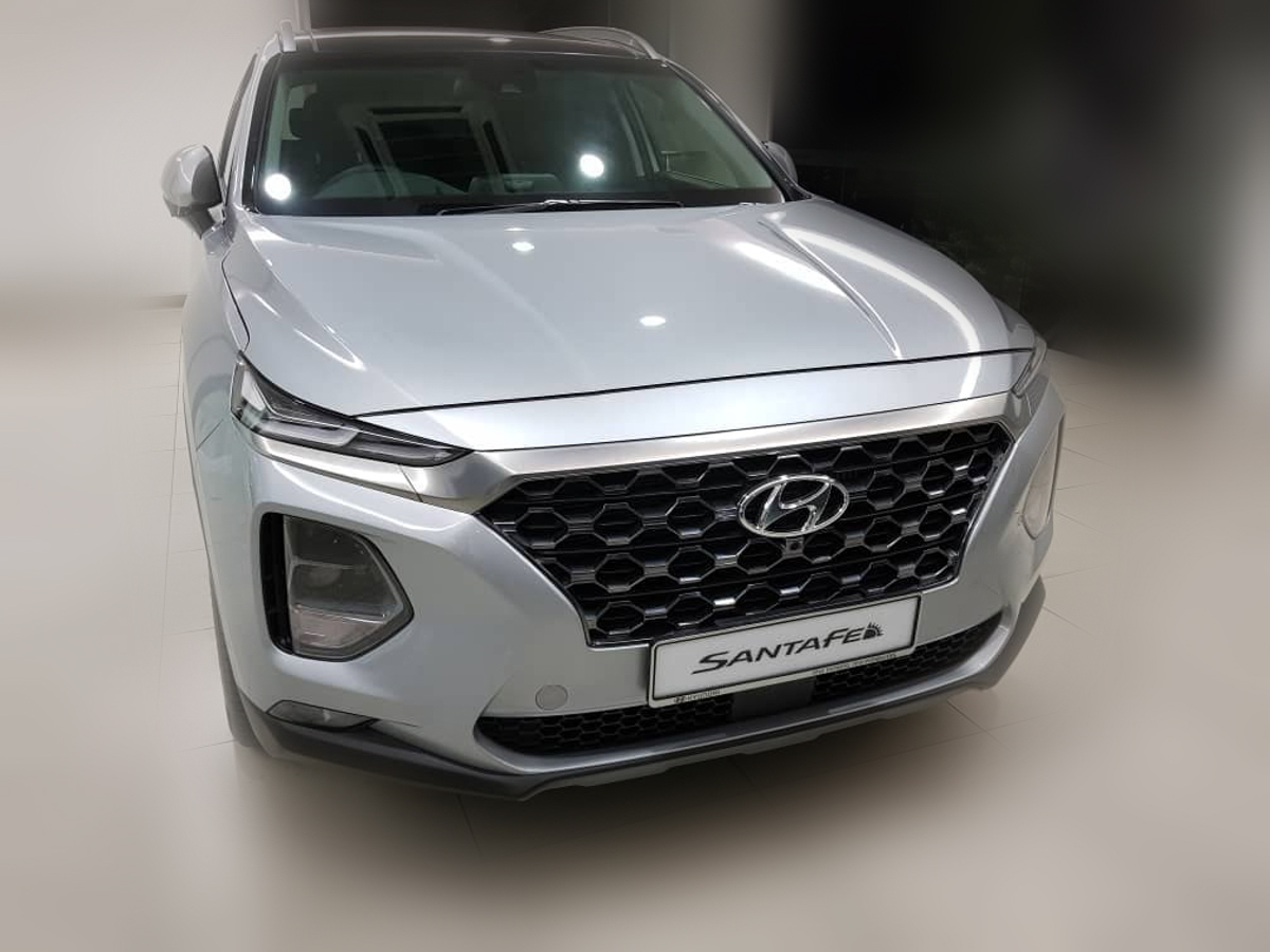 2019 Hyundai Santa Fe 现身展示厅！KLIMS 2018 发表？