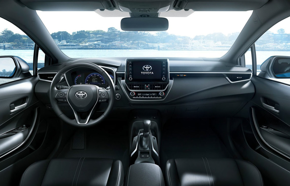 超真实构图， Toyota Corolla Sedan 2019 长这样？