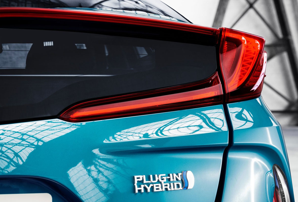 2019 Toyota Prius 小改款即将登场，采用 Prius Prime 的设计？