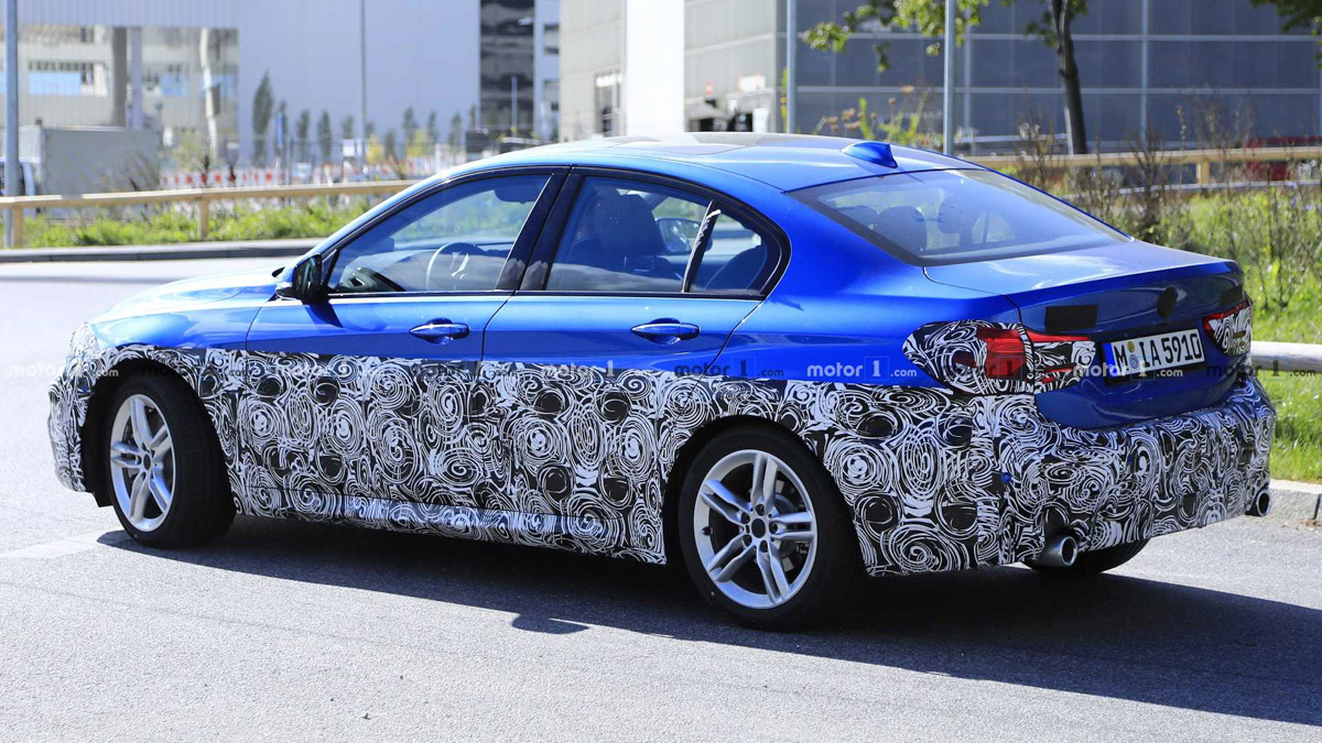 BMW 1 Series Sedan 现身测试，即将迎战 A-Class Sedan ？