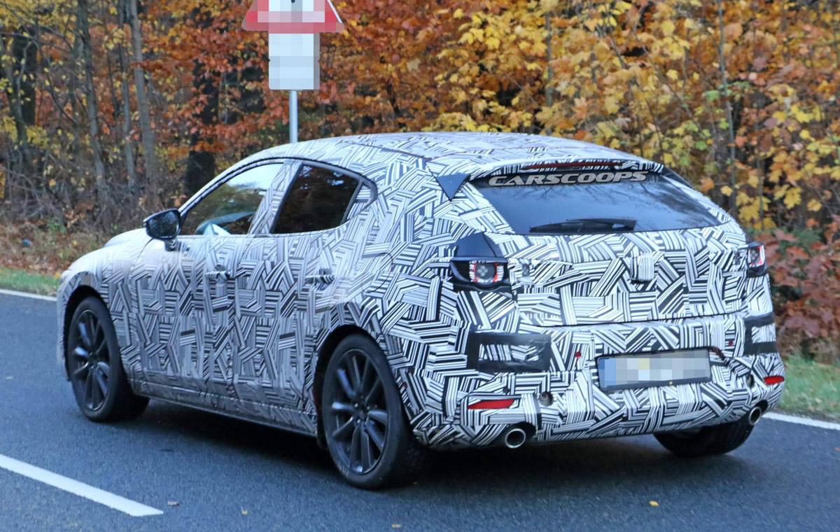 发表前夕实车现身！ 2019 Mazda3 内装首次曝光！