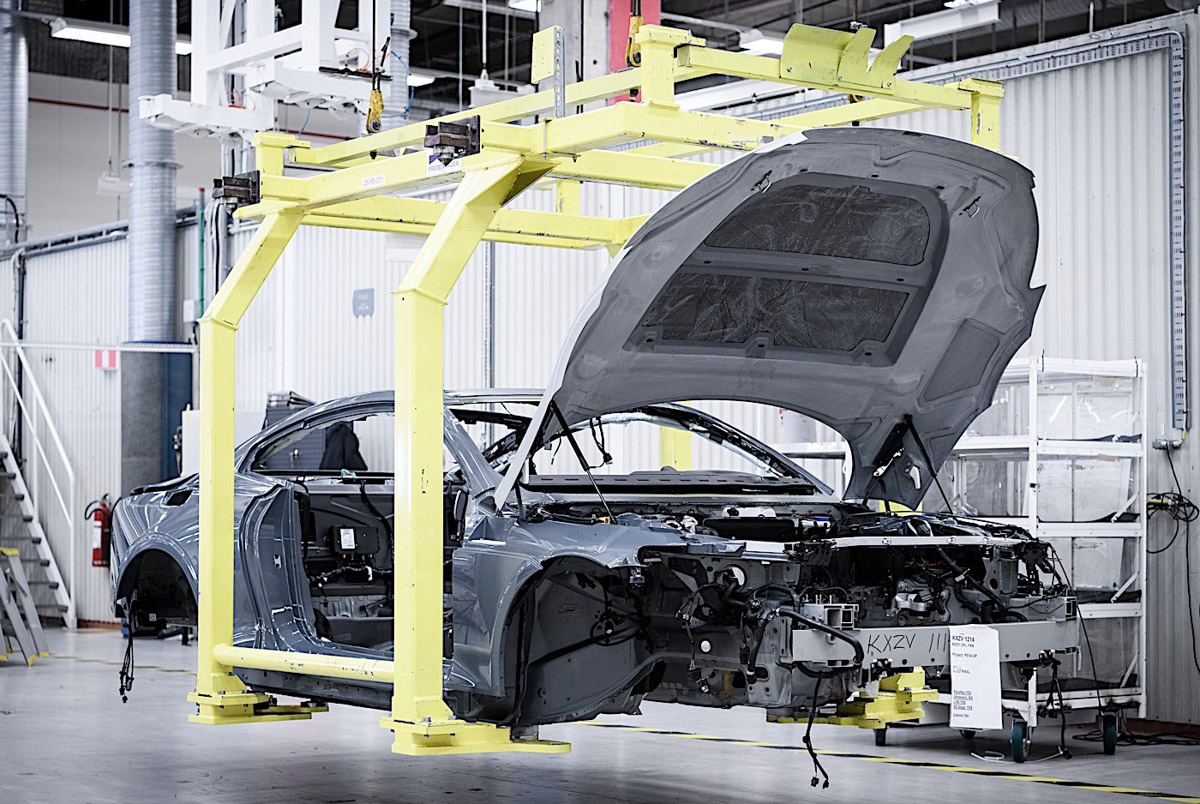 碳纤维车体打造， Polestar 1 撞击成绩超出色！