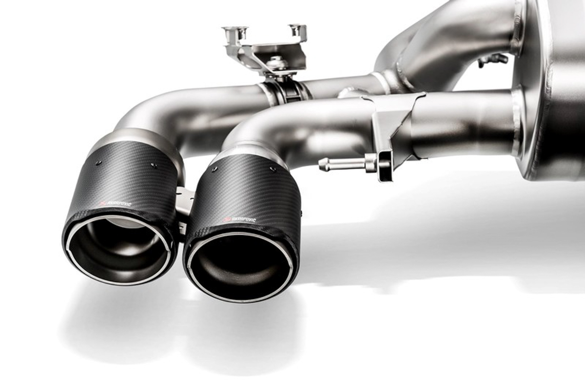 暴力毒蝎！Akrapovic 推出 BMW M5 F90 专属钛合金排气管！