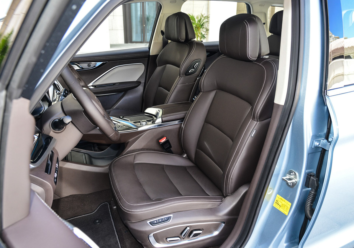 Geely Jiaji VF11 正式发表，实车仔细看！