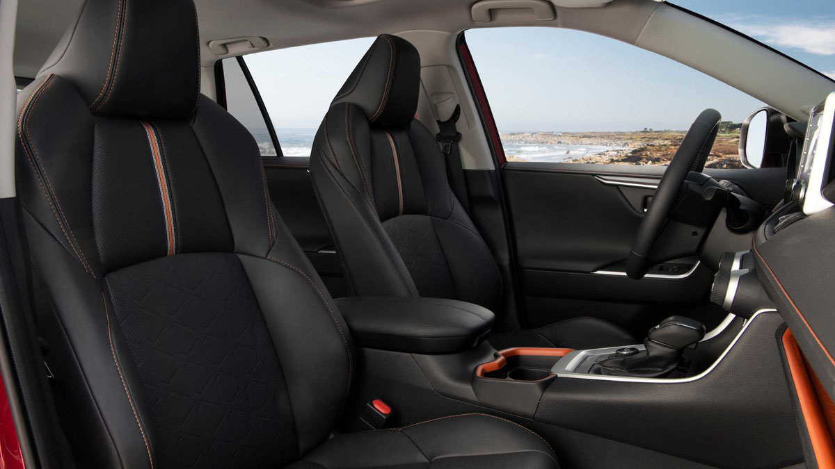 Toyota RAV4 ,从未正式进入东南亚的家庭 SUV !