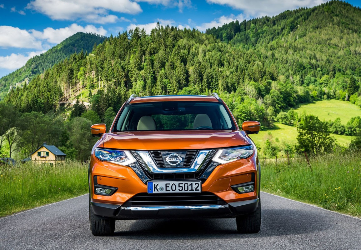 Nissan X-Trail 小改款无伪装测试捕获，新车即将登场？