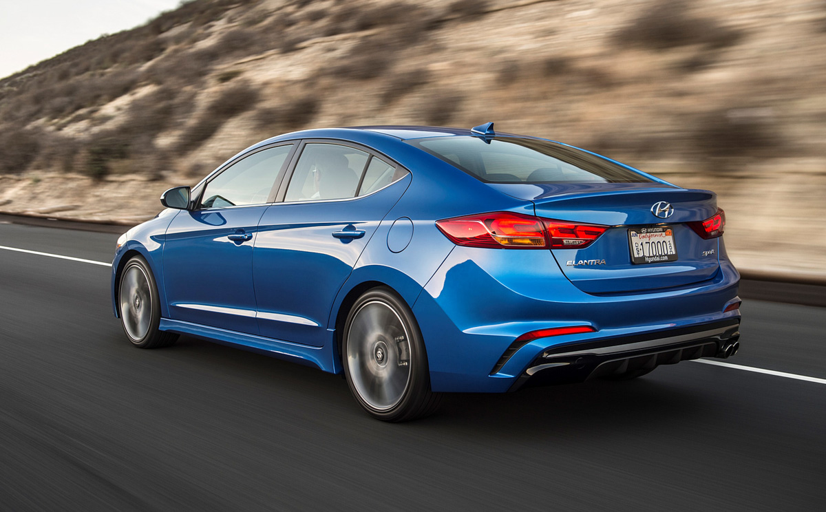 小改一下就有 280 hp 的 Hyundai Elantra Sport ！