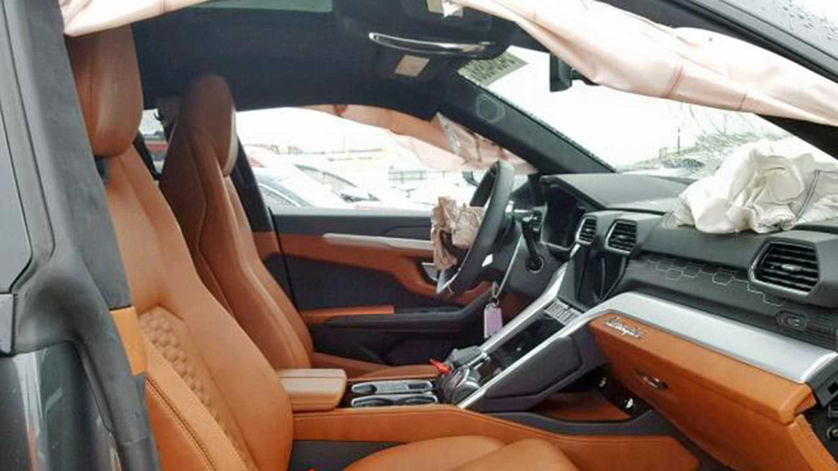 撞坏了的 Lamborghini Urus 卖你RM 475,711你会买吗？