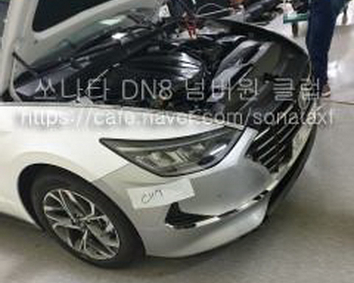 新一代 Hyundai Sonata 实车首次曝光，内外皆露！