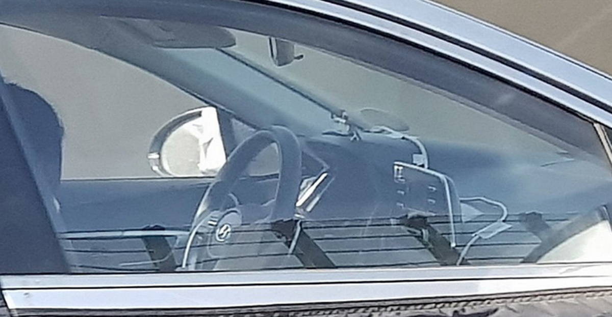 新一代 Hyundai Sonata 实车首次曝光，内外皆露！