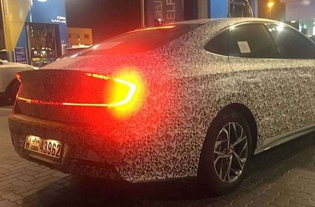 Hyundai Sonata 大改款现身，尾灯设计很独特！