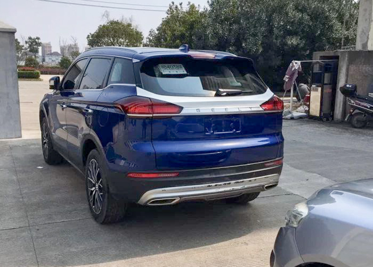 小改款 Geely Boyue 实车现身,这外型你给几分?