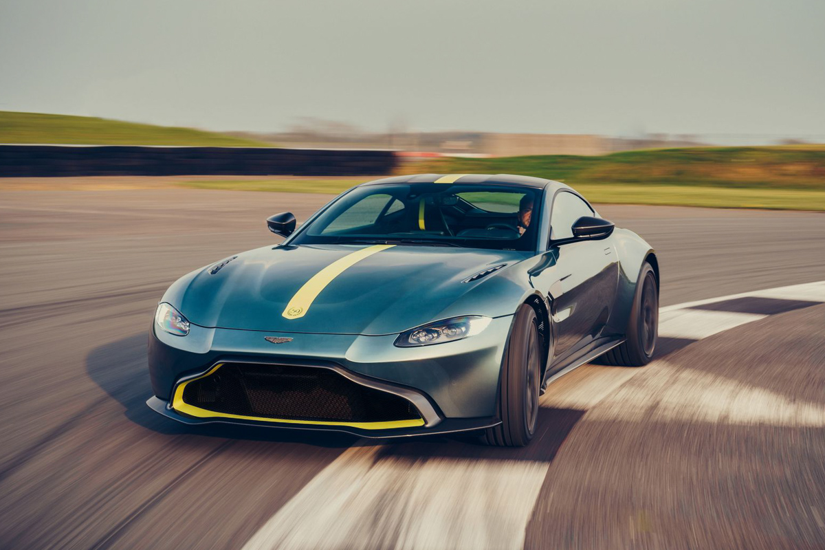 硬派超跑！ Aston Martin Vantage AMR 搭载7速手排！
