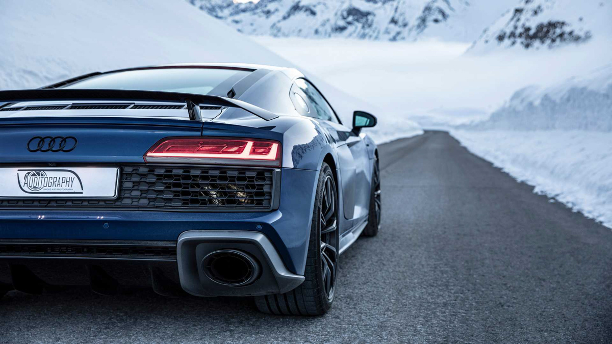 雪山美车! Audi R8 V10 Performance 美绝阿尔卑斯山!