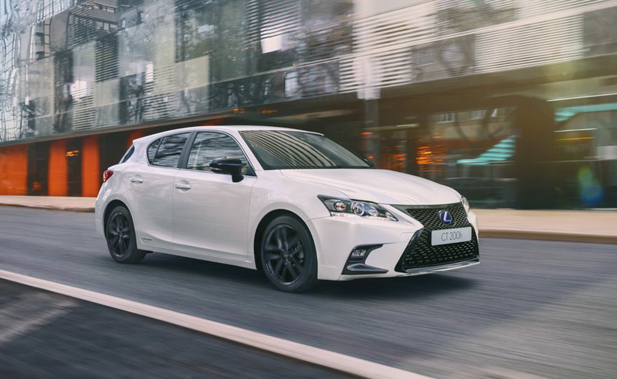 UX 有弟弟了！ Lexus 计划推出更入门休旅车！