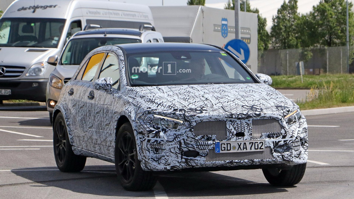 2020 Mercedes-Benz GLA 今年9月法兰克福车展登场！