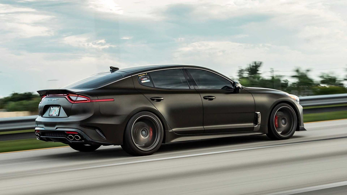 加上空力套件后,Kia Stinger GT 更炫酷!