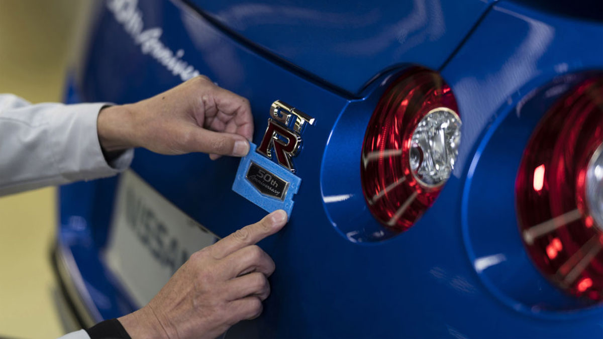 Nissan GT-R 50周年纪念版，独特蓝色涂装上身！