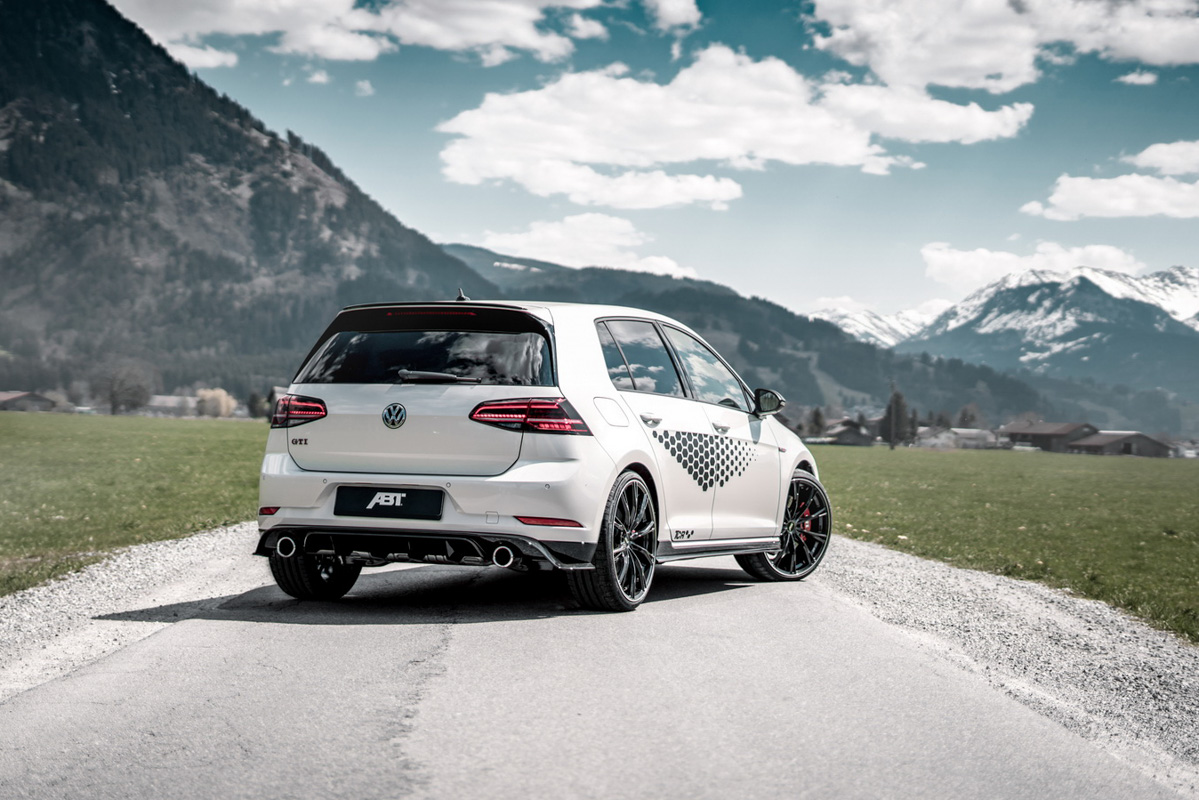 马力小 Up!335 Hp的 ABT Volkswagen Golf GTI !