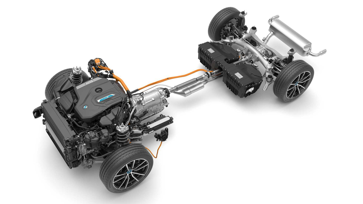 最大马力可达 292 Hp， 2020 BMW 330e 正式登场