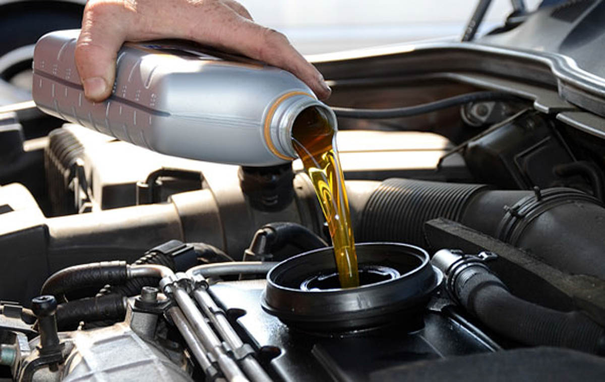 汽车保养小知识：Engine 以及 Engine Oil 怎么检查与保养
