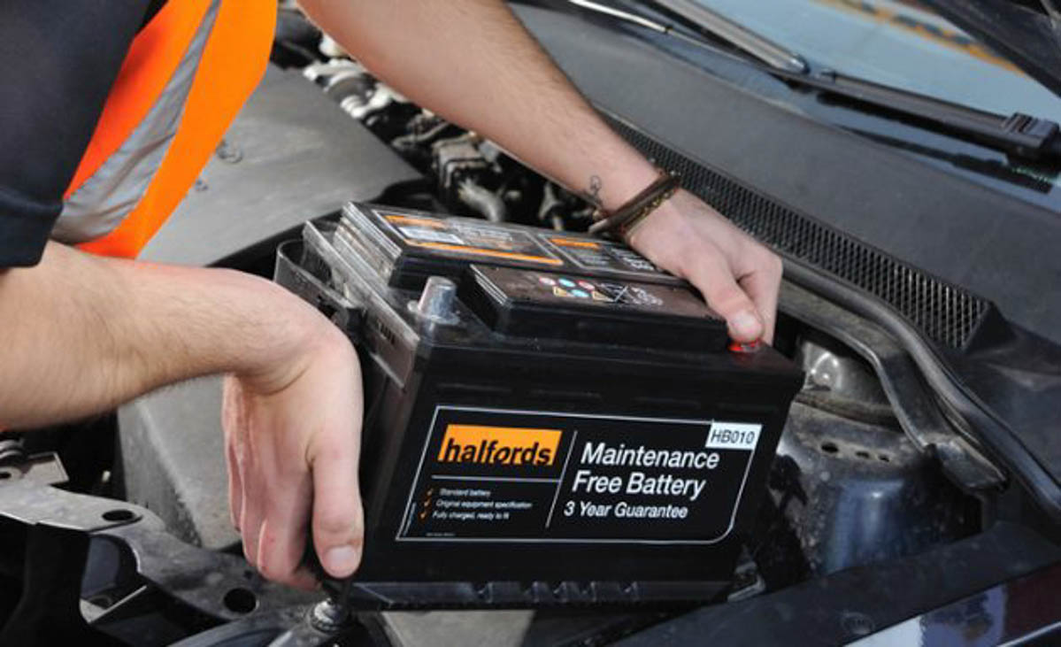 汽车的 Battery，普通湿电池与免维修干电池有什么差别，优点缺点是什么