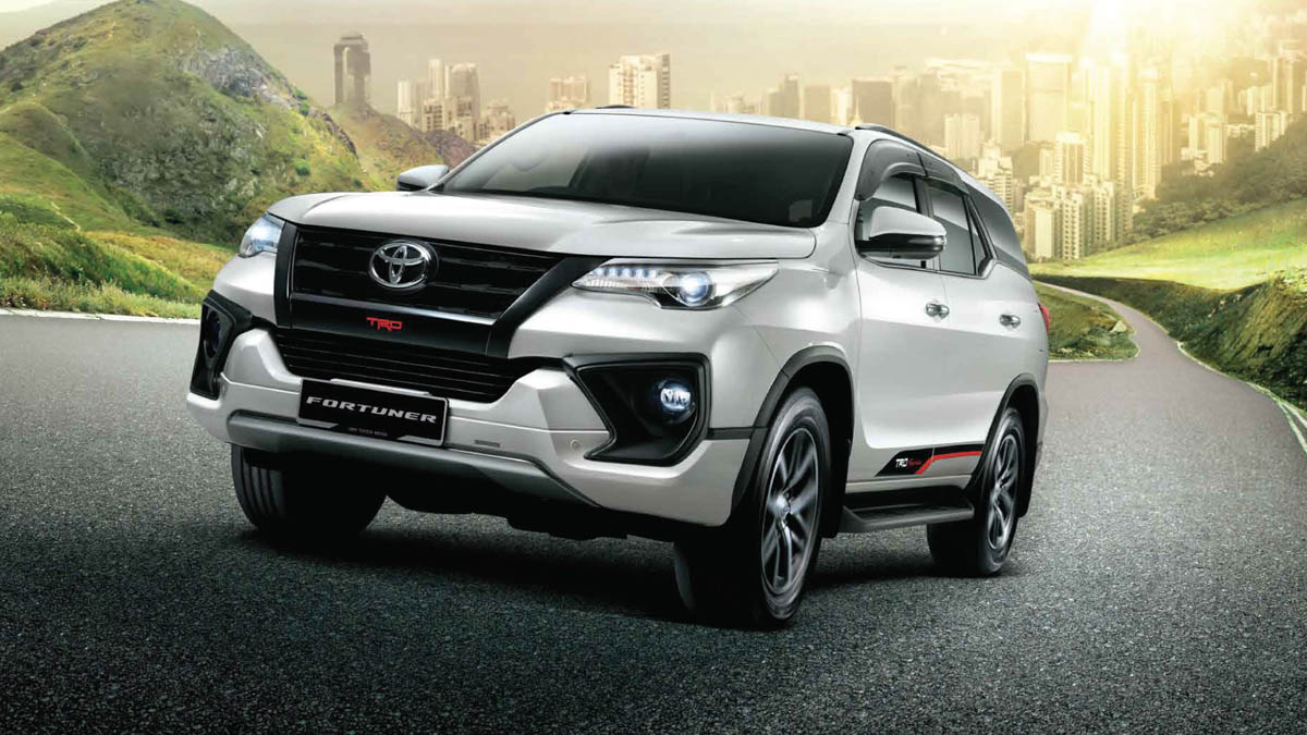 升级版 Toyota Hilux，Fortuner以及 Innova 正式开始接受预定。