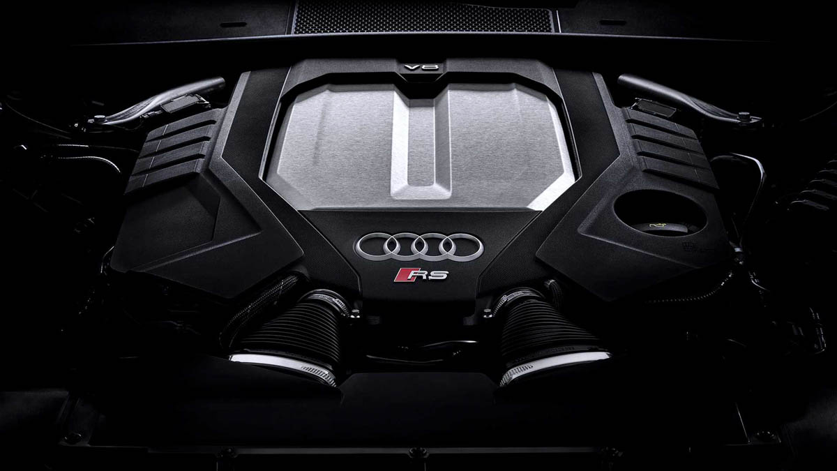 将 RS6 Avant 这凶悍的前脸移植进五门房跑 Audi RS7 