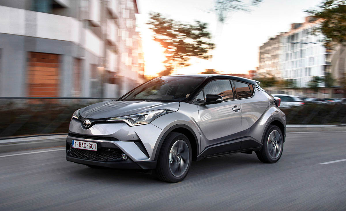小改款 Toyota C-HR 照片流出，改款后更加炫酷。