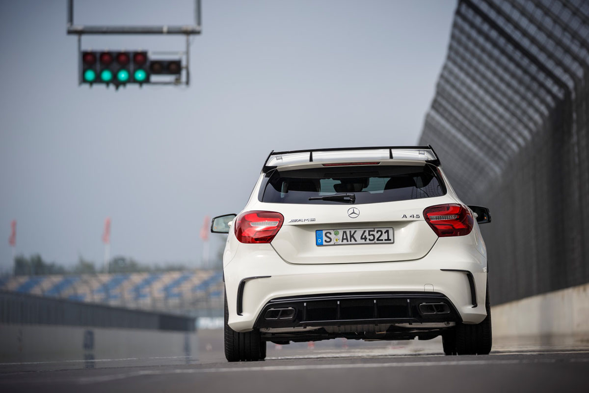 Mercedes-AMG A45 的故事，曾经的地表最强钢炮