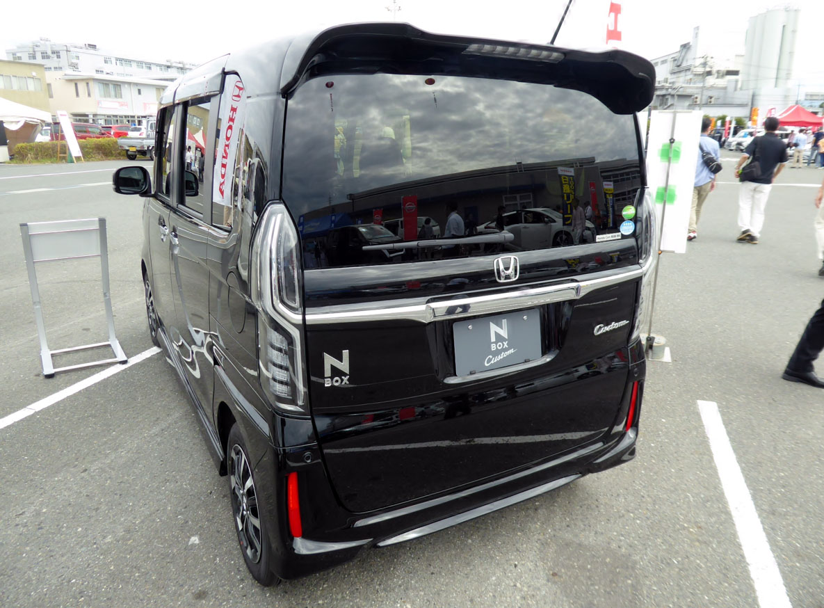 搭载 660cc 涡轮增压引擎的 Honda N BOX 引进我国平行入口车商