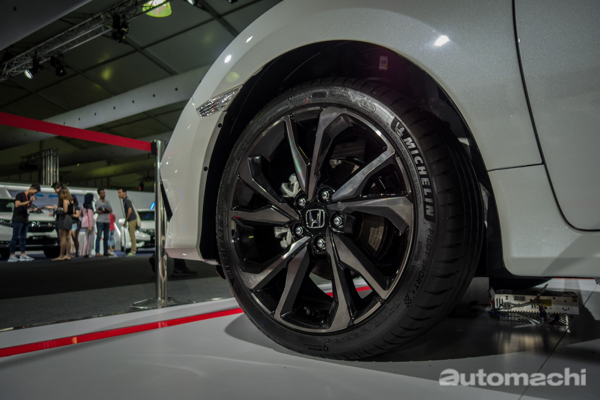 小改款 2019 Honda Civic 实车现身公开预览