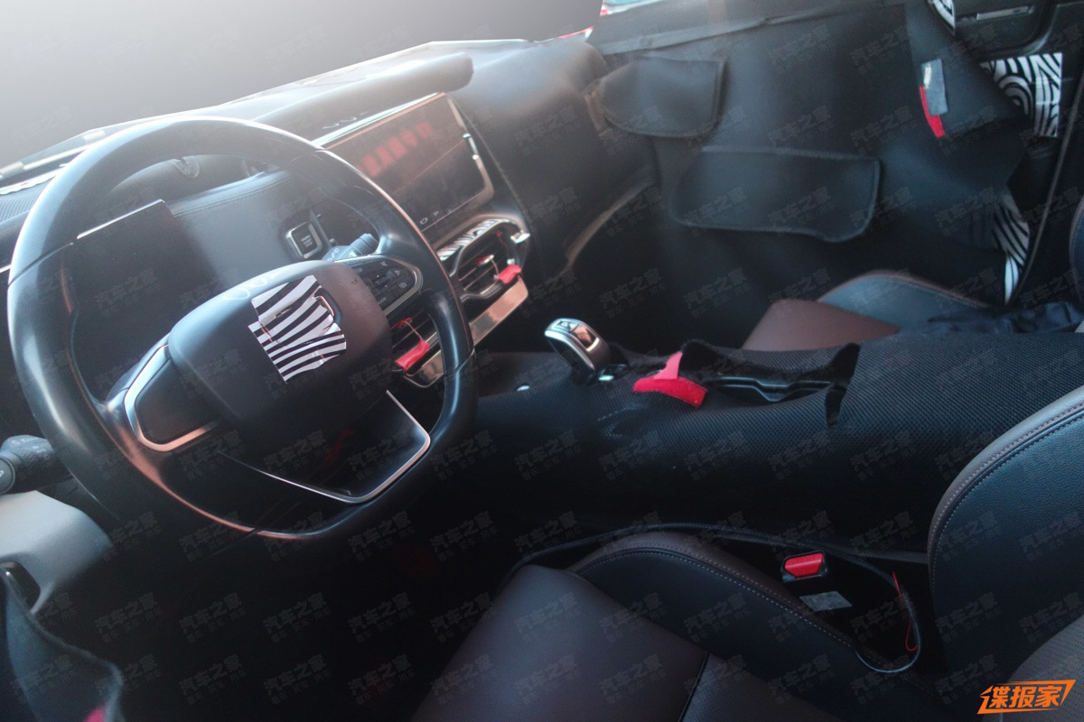 定名 Geely Icon ，量产版 Geely SX12 今年上市