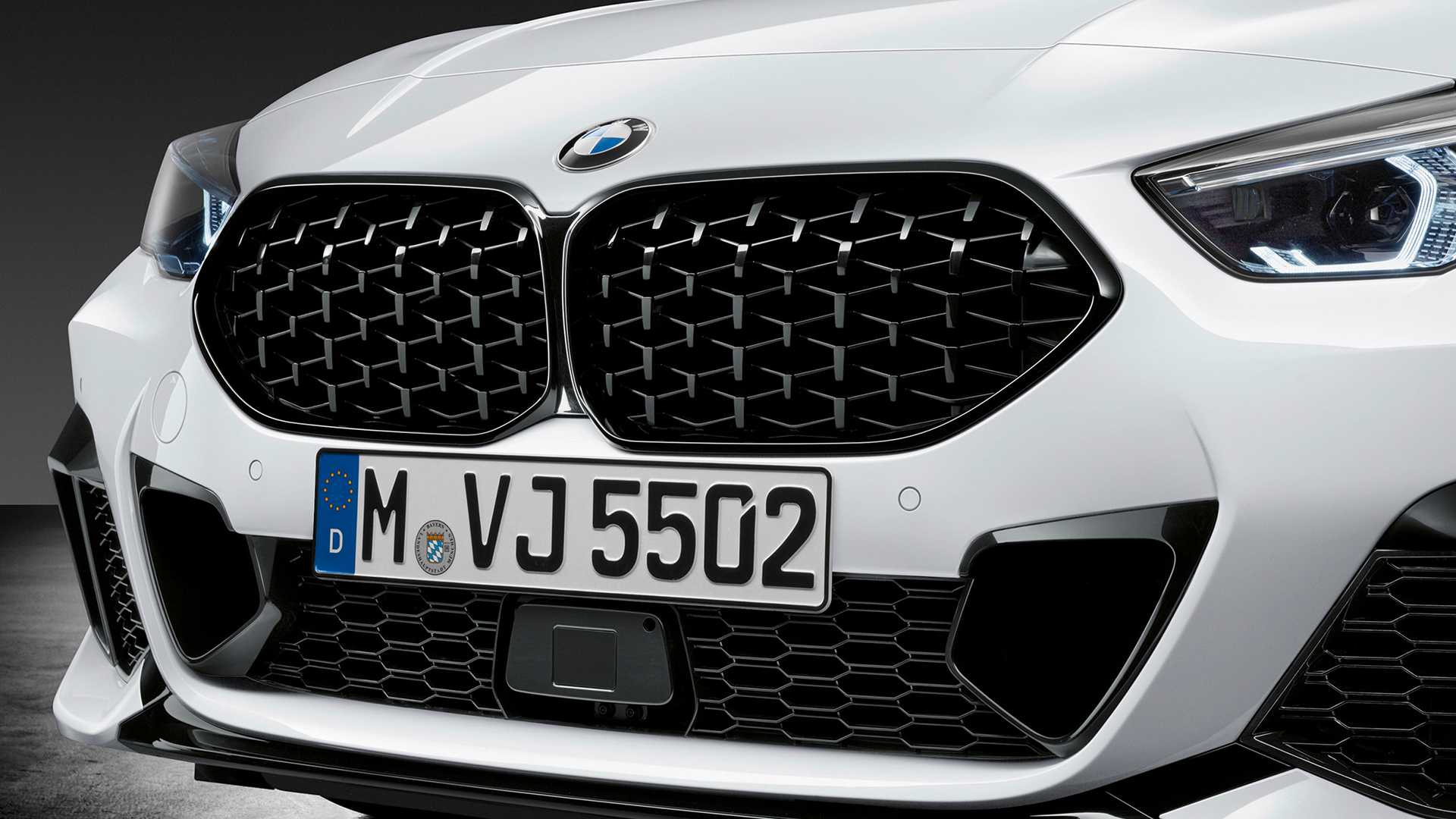 BMW 2 Series Gran Coupe M Performance 登场，颜值爆表