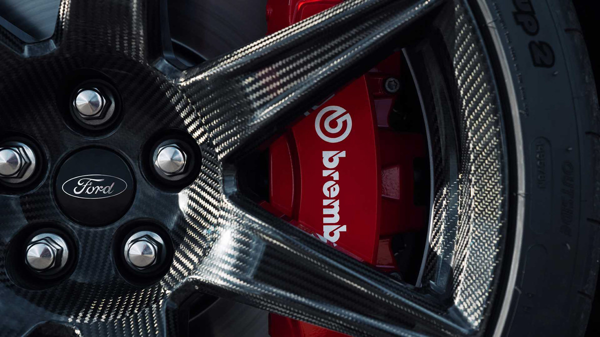 右驾版 Mustang Shelby GT500 或天价登场