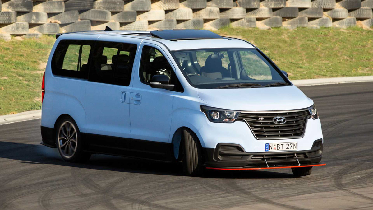 8人座漂移神 Van， Hyundai iMax N 402 Hp 猛爆登场