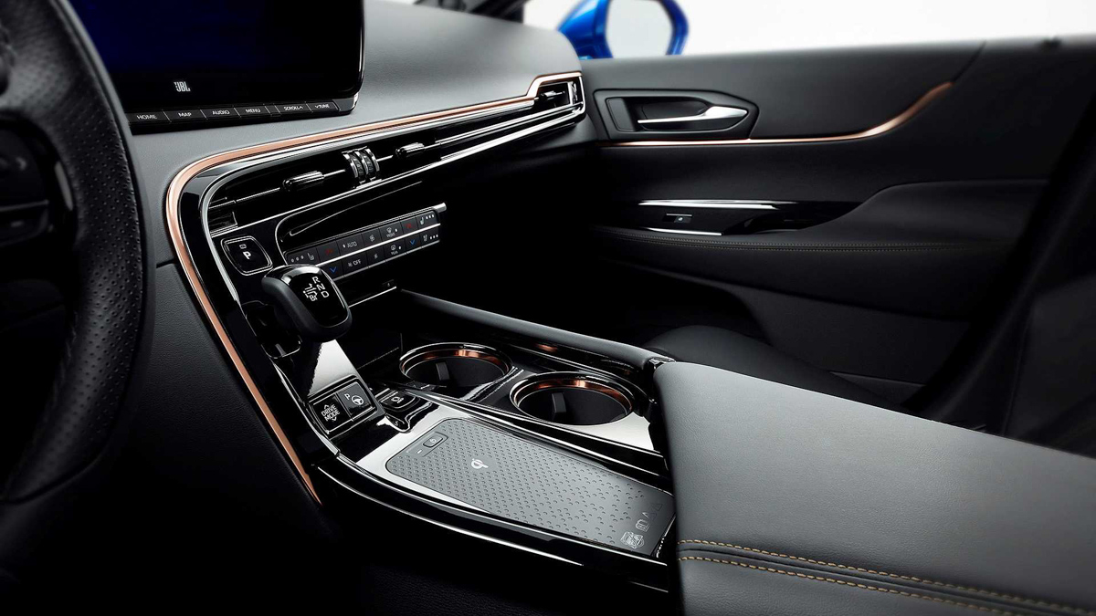 化身后驱房车，新一代 2021 Toyota Mirai 惊艳登场